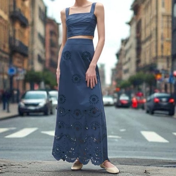 NWT FIGUE Women’s Navy Hortence Long Floral Eyelet Skirt Size 8 - Picture 4 of 9